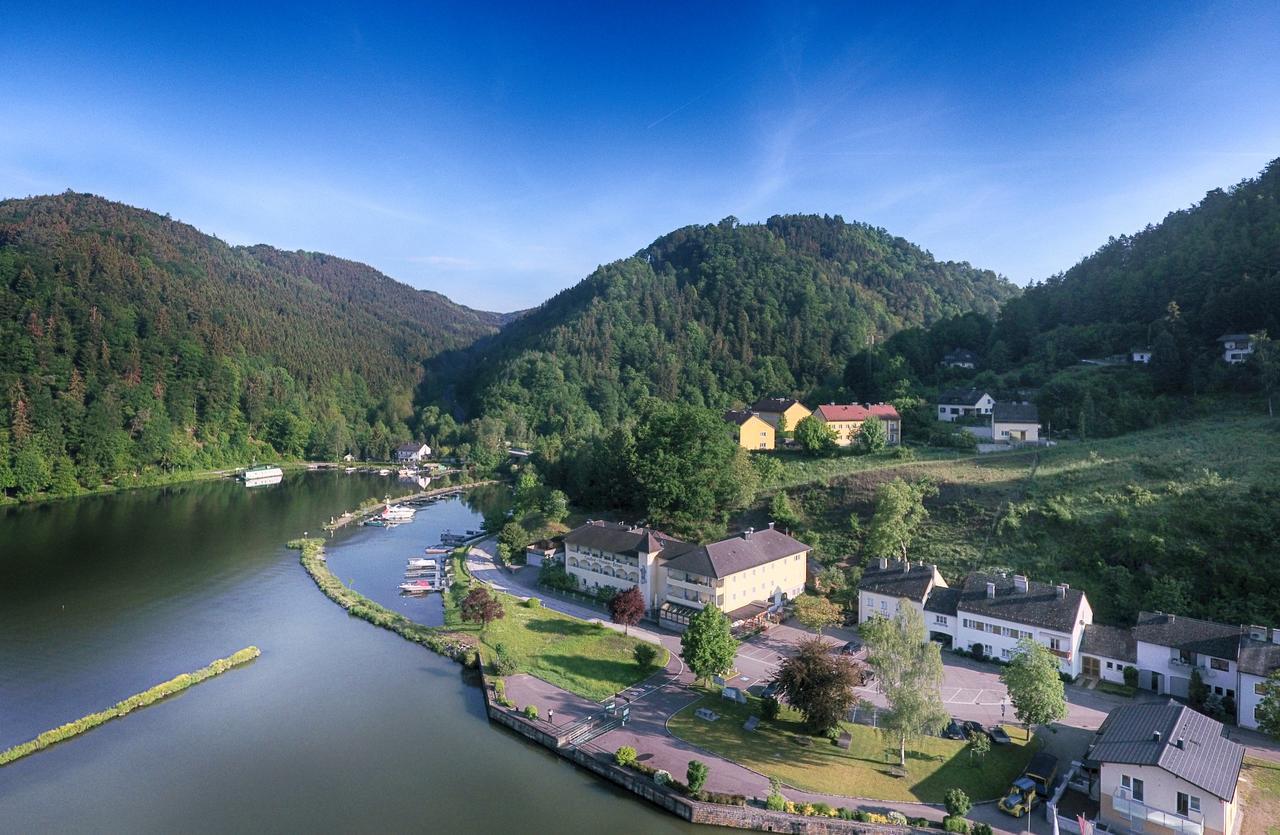 Gasthof - Landhotel Ernst Untermuhl Luaran gambar